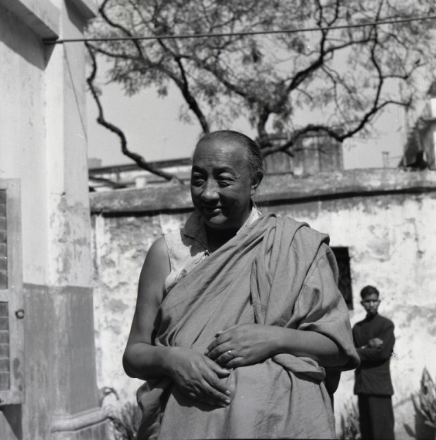 Dilgo Kyentse Outside